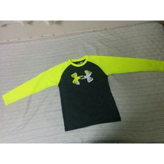 アンダーアーマー(UNDER ARMOUR)のUNDER ARMOUR　長袖スポーツTシャツ(ウェア)