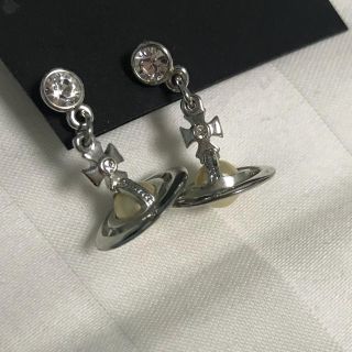 ヴィヴィアンウエストウッド(Vivienne Westwood)のVivienne Westwood パールピアス(ピアス)