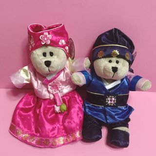 「韓国 スタバ 2018 韓服 チマチョゴリ ベアリスタ セット」に近い