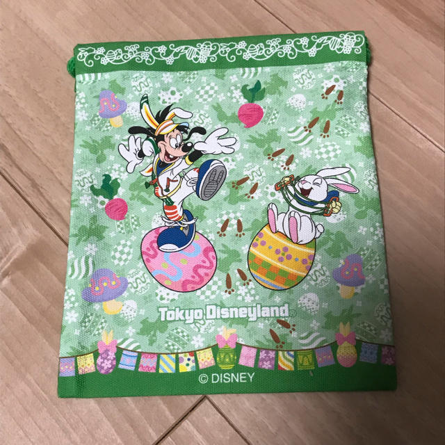 Disney ディズニー ミニ巾着 ディズニーランド イースター グーフィー マックスの通販 By りぃちゃん S Shop ディズニーならラクマ