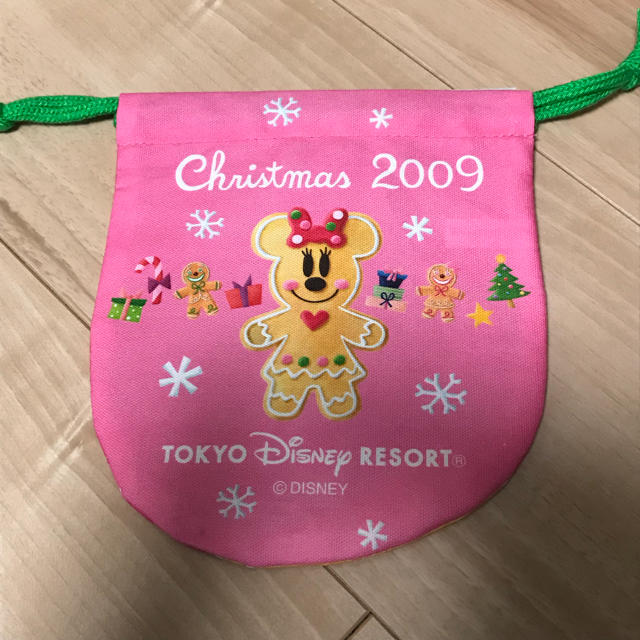 Disney(ディズニー)の【ディズニーミニ巾着】2009年クリスマス ジンジャーブレッド ミニー エンタメ/ホビーのおもちゃ/ぬいぐるみ(キャラクターグッズ)の商品写真