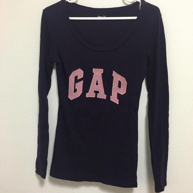GAP(ギャップ)のGAP Tシャツ パープル レディースのトップス(Tシャツ(長袖/七分))の商品写真