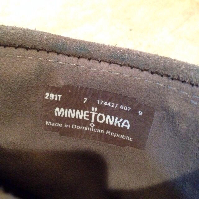 Minnetonka(ミネトンカ)のお取り置きミネトンカ☆フリンジブーツ レディースの靴/シューズ(ブーツ)の商品写真