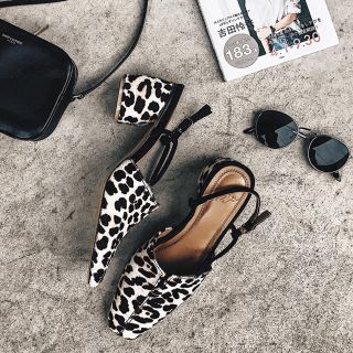 トゥデイフル(TODAYFUL)のLeopard Slit Pumps  (ハイヒール/パンプス)