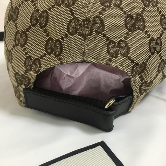 Gucci(グッチ)の【COZY様専用】M(58) グッチ ベースボール キャップ GG ブラウン メンズの帽子(キャップ)の商品写真