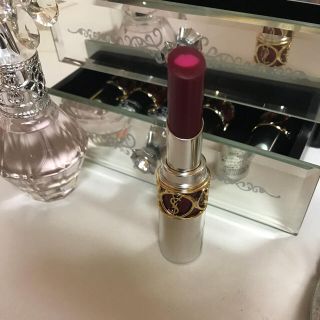 イヴサンローランボーテ(Yves Saint Laurent Beaute)のイブサンローラン ヴォリュプテ ティントインバーム 5(口紅)