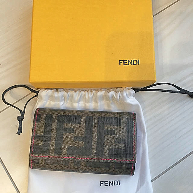 FENDI(フェンディ)のFENDl   キーケース レディースのファッション小物(キーケース)の商品写真