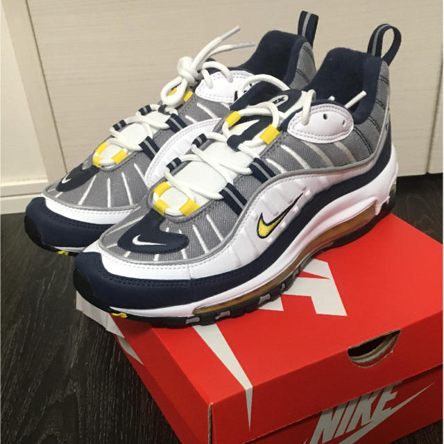 NIKE(ナイキ)のOWさん専用 AIR MAX 98 OG Navy×Yellow  メンズの靴/シューズ(スニーカー)の商品写真