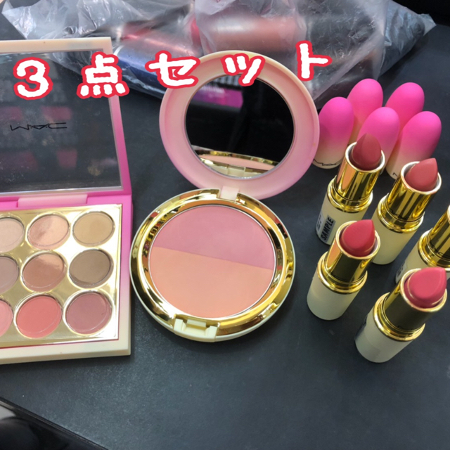 MAC(マック)の値下げ★3点セット★MAC★ルナーニューイヤー コスメ/美容のベースメイク/化粧品(アイシャドウ)の商品写真