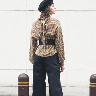 マウジー(moussy)のmoussy リボンチェックトップス(カットソー(長袖/七分))