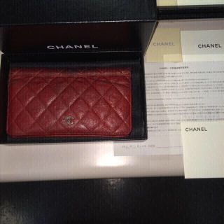 シャネル(CHANEL)のマトラッセ レッド 長財布(財布)