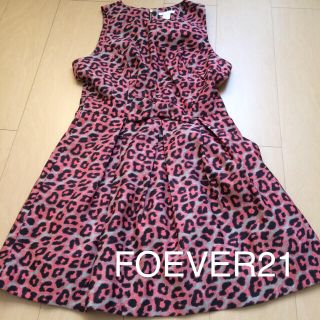 フォーエバートゥエンティーワン(FOREVER 21)の送料無料 FOEVER 21  ワンピース  サイズM (ミニワンピース)