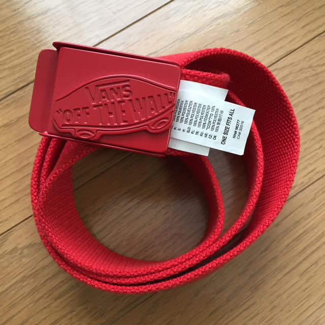 Vans ガチャベルト メンズ 赤 ほぼ新品 ヴァンズ バンズの通販 By Guumi S Shop ヴァンズならラクマ Vans ガチャベルト メンズ 赤 ほぼ新品 ヴァンズ バンズの通販 By Guumi S Shop ヴァンズならラクマ
