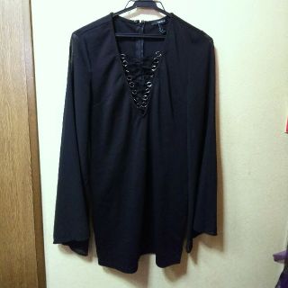 フォーエバートゥエンティーワン(FOREVER 21)のフォーエバー21★used美品★前スピンドルシフォンベルスリーブワンピ(ミニワンピース)