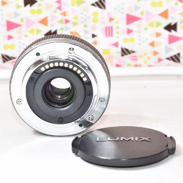 Panasonic(パナソニック)の✨大人気単焦点レンズ✨LUMIX G VARIO 14mm  F2.5 スマホ/家電/カメラのカメラ(レンズ(単焦点))の商品写真
