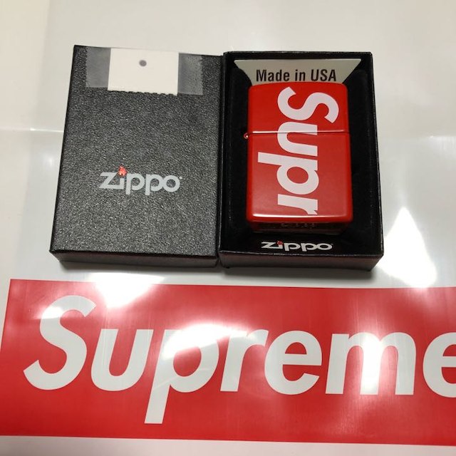 supreme Logo Zippo