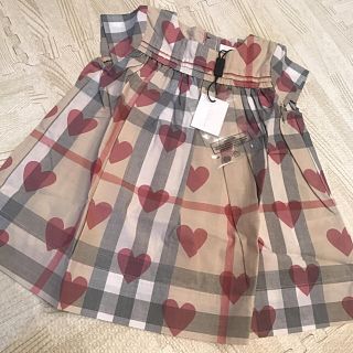 バーバリー(BURBERRY)のバーバリー ハートプリントワンピース 9m 新品(ワンピース)