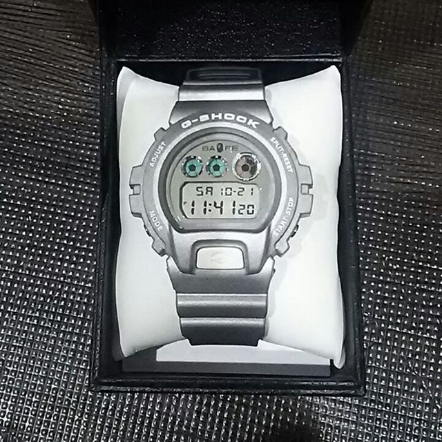 腕時計Casio x Bape G Shock DW6900 FS(silver)美品