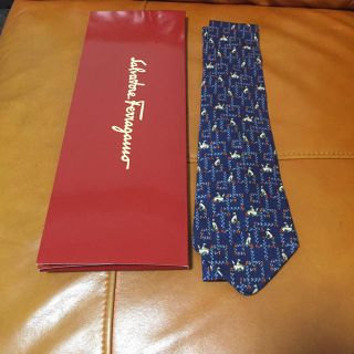 Ferragamo 新品未使用 フェラガモ ネクタイ 犬柄の通販 By アユトリ S Shop フェラガモならラクマ Ferragamo 新品未使用 フェラガモ ネクタイ 犬柄の通販 By アユトリ S Shop フェラガモならラクマ