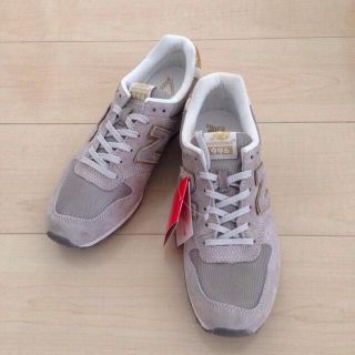 ニューバランス(New Balance)のニューバランス996グレーゴールド 新品(スニーカー)