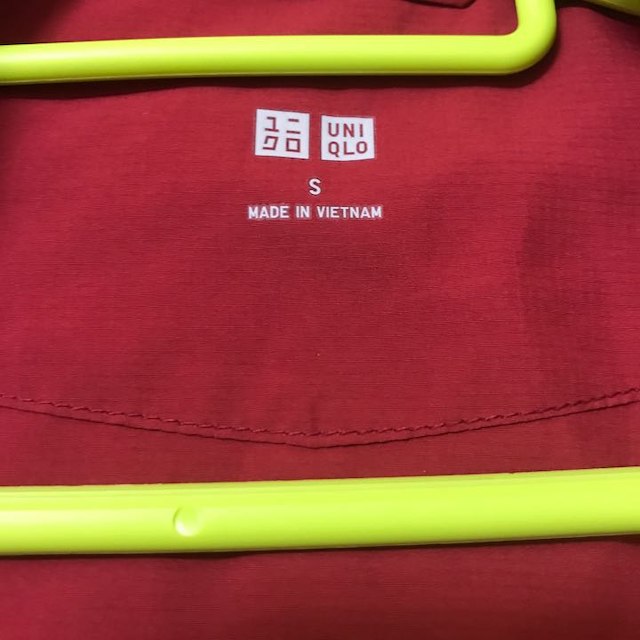 UNIQLO(ユニクロ)のleopoo様専用   UNIQLO  ナイロンパーカー レディースのトップス(パーカー)の商品写真