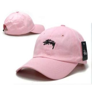 ステューシー(STUSSY)のstussy ピンクキャップ(キャップ)