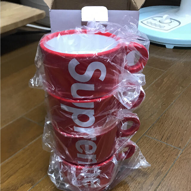 supreme Stacking Cups Set of 4