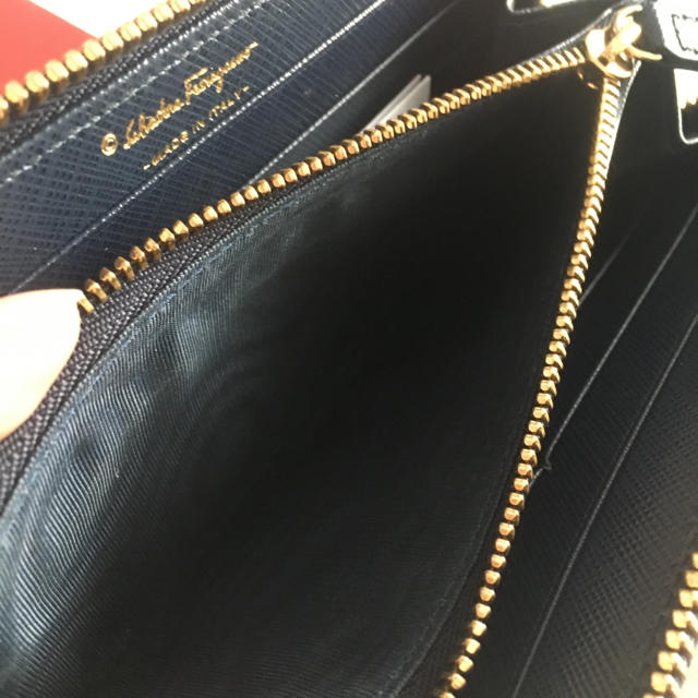 Salvatore Ferragamo(サルヴァトーレフェラガモ)のフェラガモ 財布 かなり美品 レディースのファッション小物(財布)の商品写真