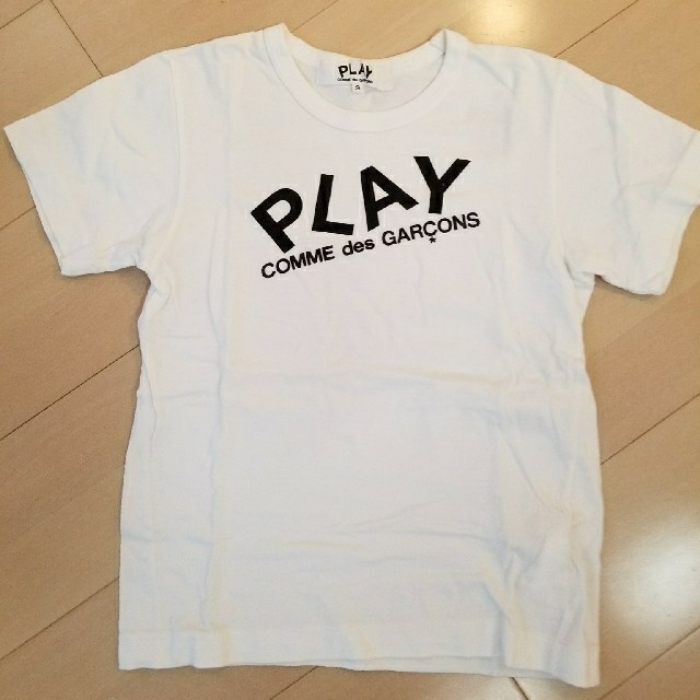 COMME des GARCONS(コムデギャルソン)のPLAYコム・デ・ギャルソンTシャツ レディースのトップス(Tシャツ(半袖/袖なし))の商品写真