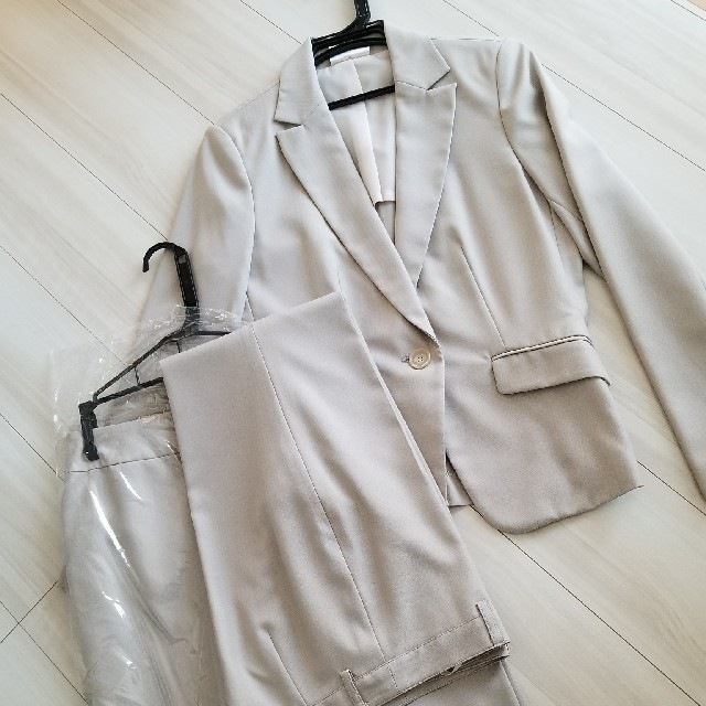 AEON(イオン)のスーツ 11号 レディースのフォーマル/ドレス(スーツ)の商品写真