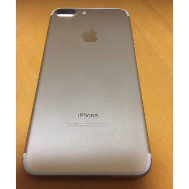 iPhone ゴールド 32Gの通販 by Okz00's shop｜アイフォーンならラクマ - iPhone 7Plus 新作セール