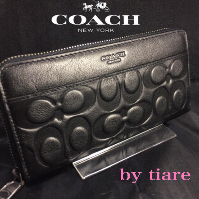 COACH F74999 エンボスドレザー  ラウンドファスナー 長財布 黒