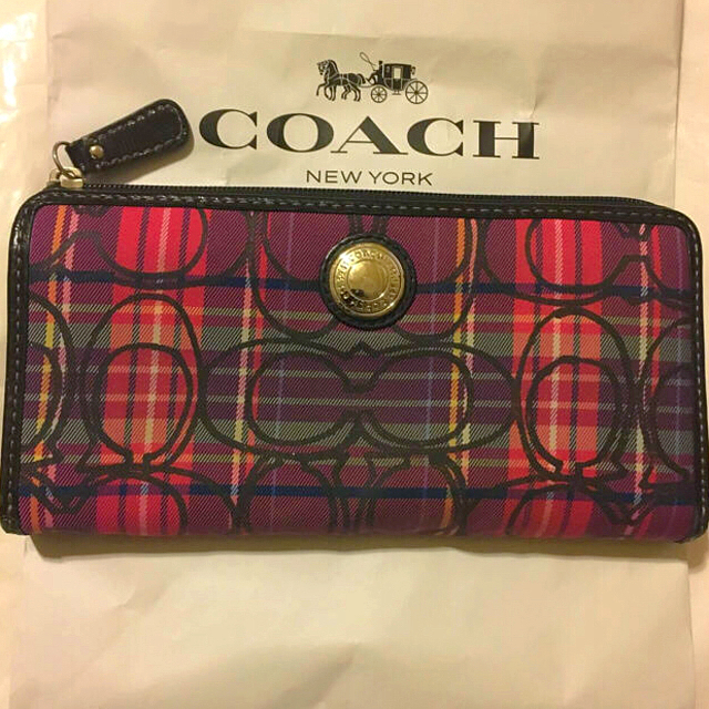 COACH(コーチ)の値下げ♡美品♡コーチ♡長財布♡ピンクチェック♡ レディースのファッション小物(財布)の商品写真