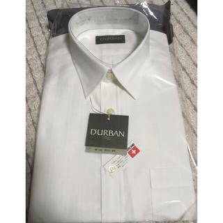 ダーバン(D’URBAN)のD’URBAN 白カッターシャツ(長袖)(シャツ)
