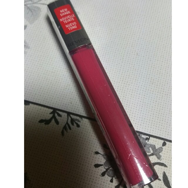 REVLON(レブロン)の新品未使用　レブロン　リップ コスメ/美容のベースメイク/化粧品(リップグロス)の商品写真