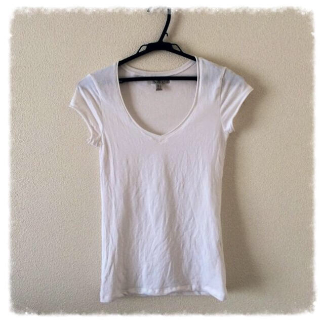 ZARA(ザラ)のザラ☆シンプル白Ｔシャツ レディースのトップス(Tシャツ(半袖/袖なし))の商品写真
