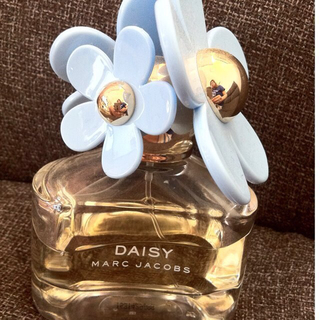 デイジー(Daisy)のDAISY香水♡値下げ！(香水(女性用))