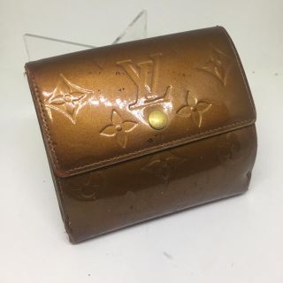 ルイヴィトン(LOUIS VUITTON)の【Louis Vuitton】Ｗホック折り財布★　ヴェルニ　ブロンズ　ヴィトン(折り財布)