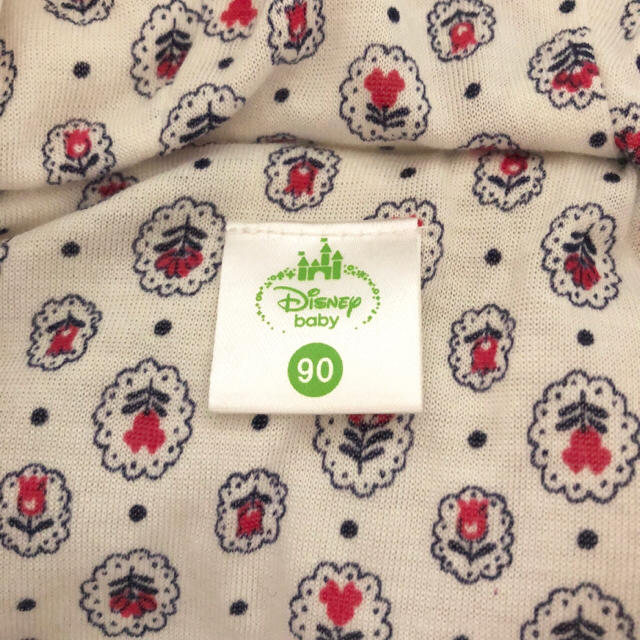 Disney(ディズニー)の未使用品❗️90cm DISNEY baby 中綿入り ベスト キッズ/ベビー/マタニティのキッズ服女の子用(90cm~)(ジャケット/上着)の商品写真