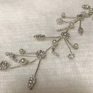 新品☆ヘアーアクセサリー☆フラワーモチーフ(ヘアピン)