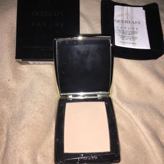 ゲラン(GUERLAIN)のゲラン  パリュール  [クリスタル パール パウダリー ファンデーション](ファンデーション)