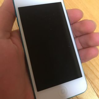 アイポッドタッチ(iPod touch)のiPod touch 5世代(スマートフォン本体)