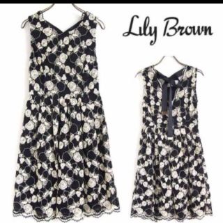 リリーブラウン(Lily Brown)の新品❤︎リリーブラウン❤︎2トーンレースワンピース(ひざ丈ワンピース)