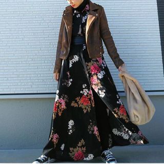 ザラ(ZARA)の完売品 ザラ 花柄 フラワー ワンピ マキシ丈 シャツ パンツ スカート ブーツ(ロングワンピース/マキシワンピース)