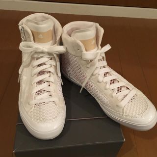 アディダスバイステラマッカートニー(adidas by Stella McCartney)のステラ 白 ハイカットスニーカー(スニーカー)