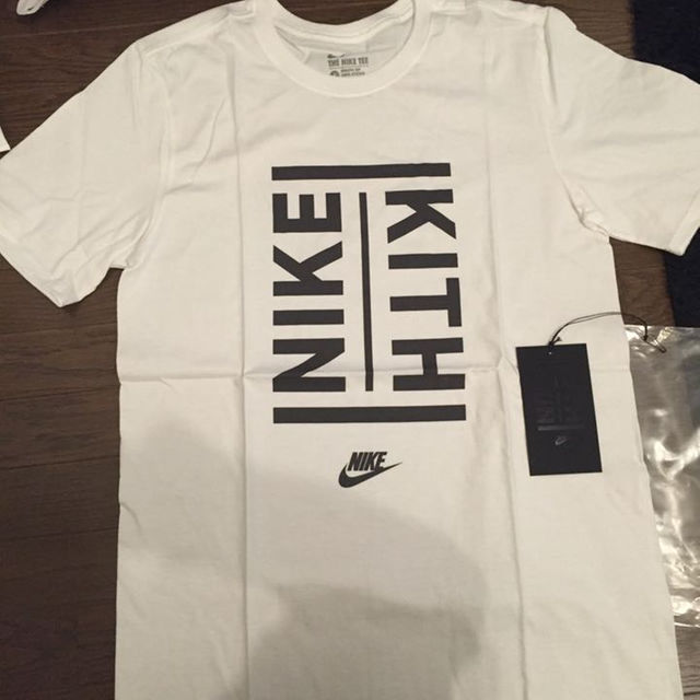 NIKE - Nike × KITH Tシャツの通販 by しんべえ's shop｜ナイキならラクマ