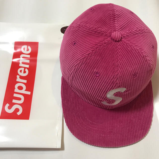 Supreme(シュプリーム)のR♡様 メンズの帽子(キャップ)の商品写真