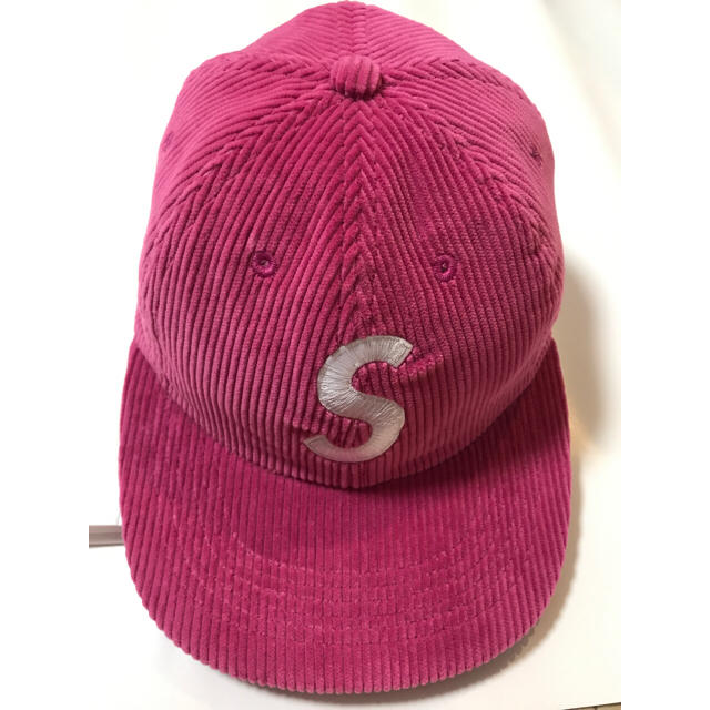 Supreme(シュプリーム)のR♡様 メンズの帽子(キャップ)の商品写真