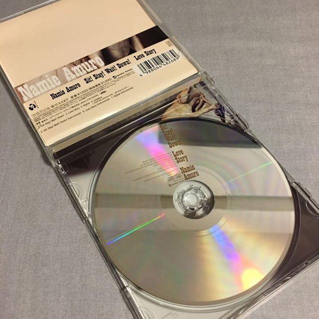 安室奈美恵 CD2枚 エンタメ/ホビーのエンタメ その他(その他)の商品写真