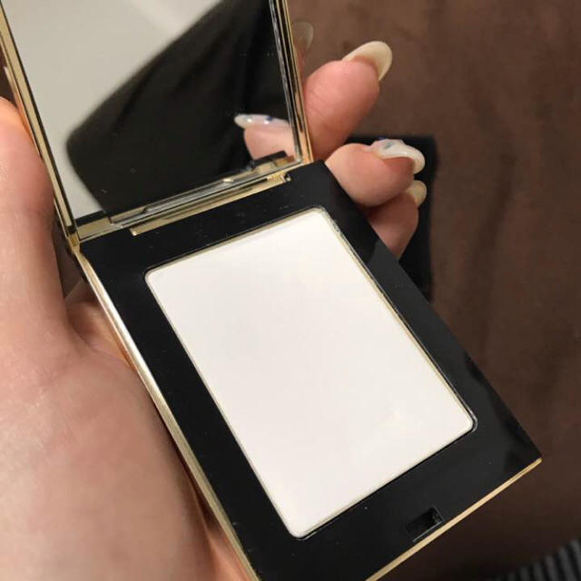 Yves Saint Laurent Beaute ラディアント ユニヴェルセル パウダー 1の通販 By Mona Liza S Shop イヴサンローランボーテならラクマ Yves Saint Laurent Beaute ラディアント ユニヴェルセル パウダー 1の通販 By Mona Liza S Shop イヴサンローランボーテならラクマ